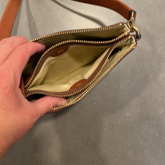 Fossil wristlet NWOT - Picture 5 of 9